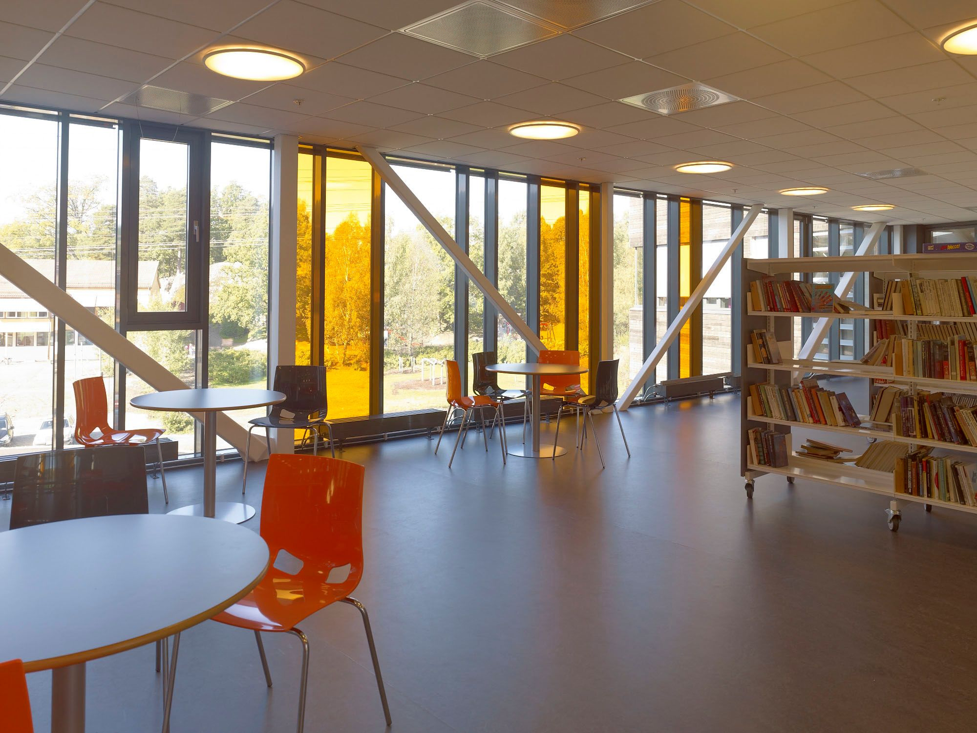 Nøkkeland skole interiør foto